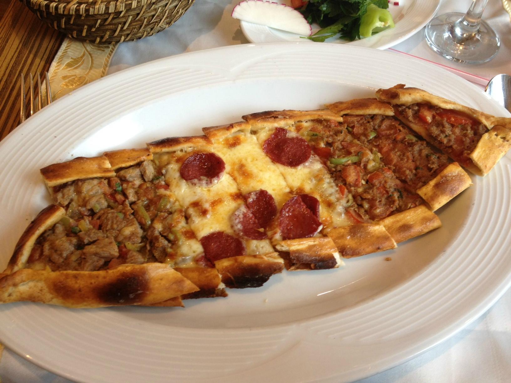 Karışık Pide